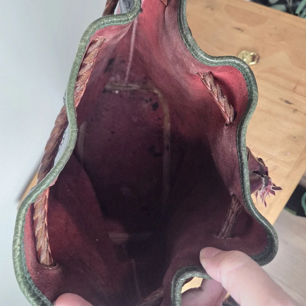 Vintage Dooney & Bourke AWL Burgundy Leather Bucket Shoulder Bag Drawstring